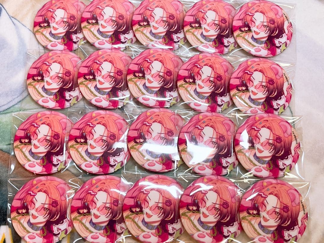 18TRIP 夏焼千弥 缶バッジ 18TRIP エイトリ キャラバッジコレクション vol.7夏焼千弥 - メルカリ