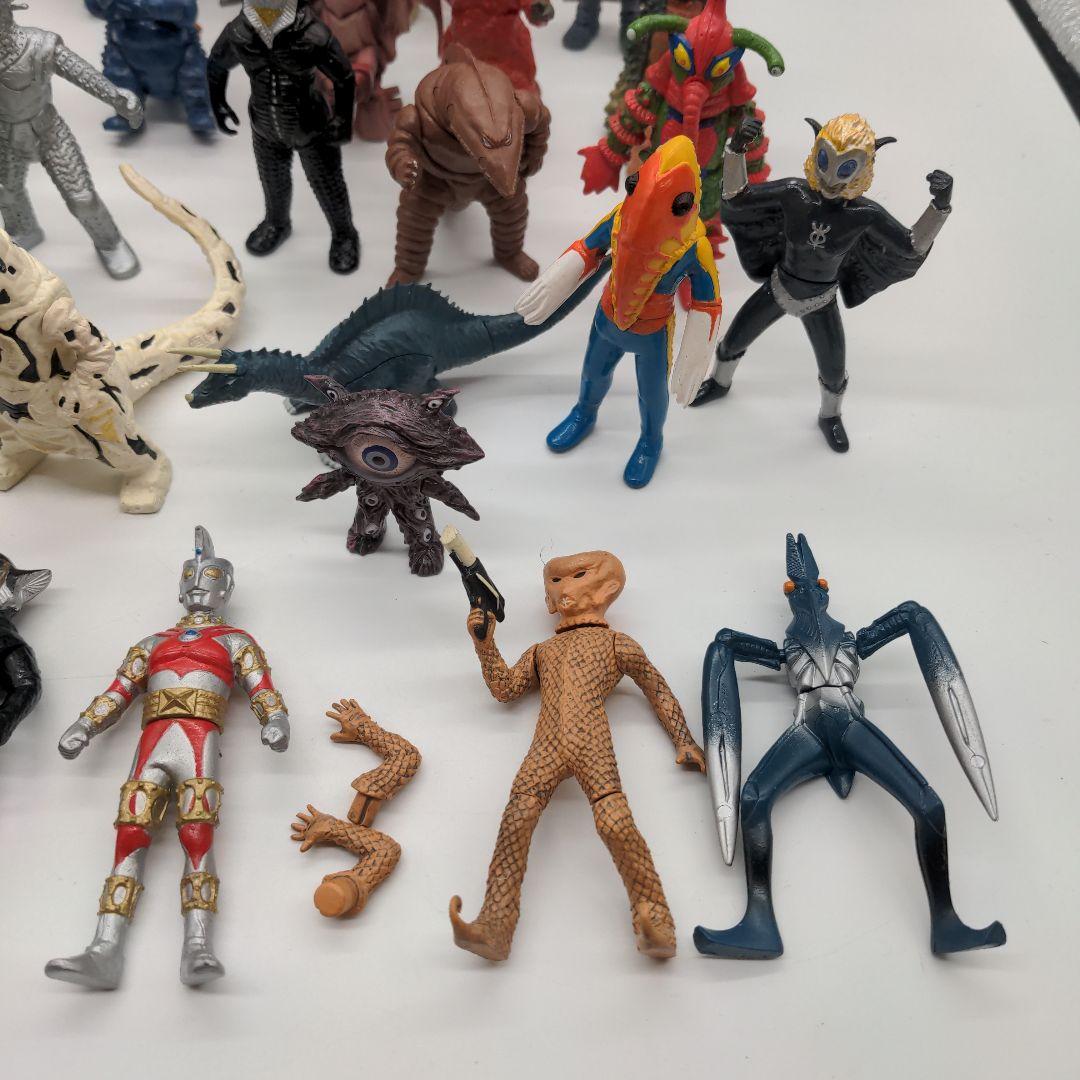 ウルトラ怪獣シリーズ 55体セット - メルカリ