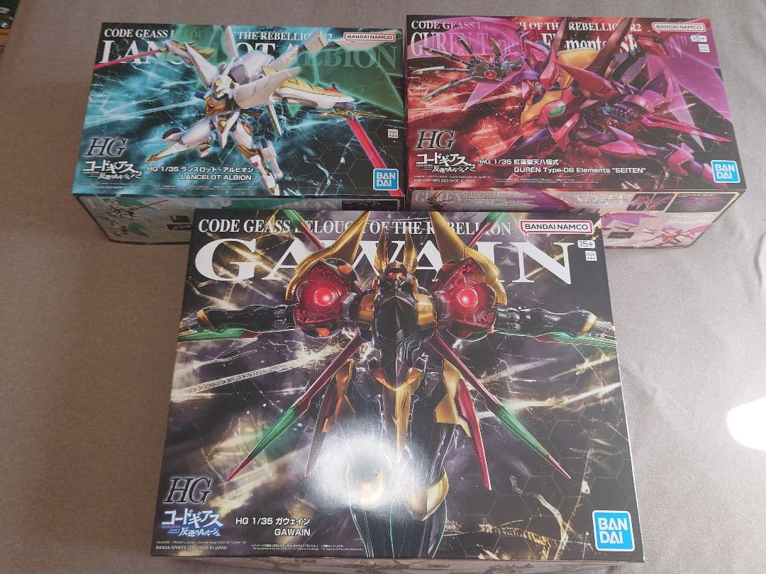 ☆値下げ☆ コードギアス HG 3体セット ランスロット 紅蓮 ガウェイン HGガウェイン、発売決定！！｜ろあの～く。のブログ｜ろあの～くの戯言