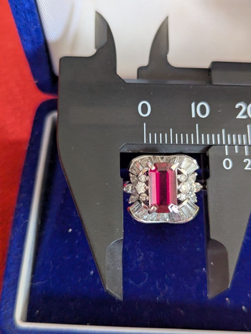 退院セール‼️バレンタイン値引き！ルビーの指輪1.35カラット写真も