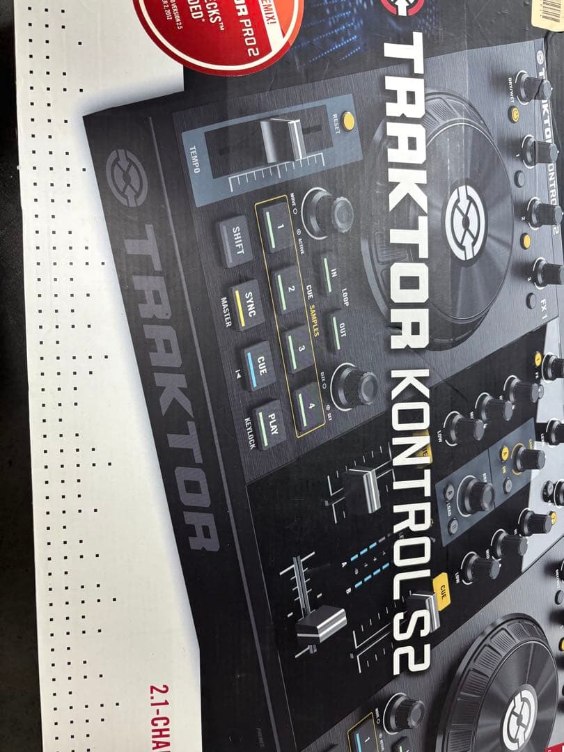 【最終値下げ】TRAKTOR KONTROL S2 DJコントローラー