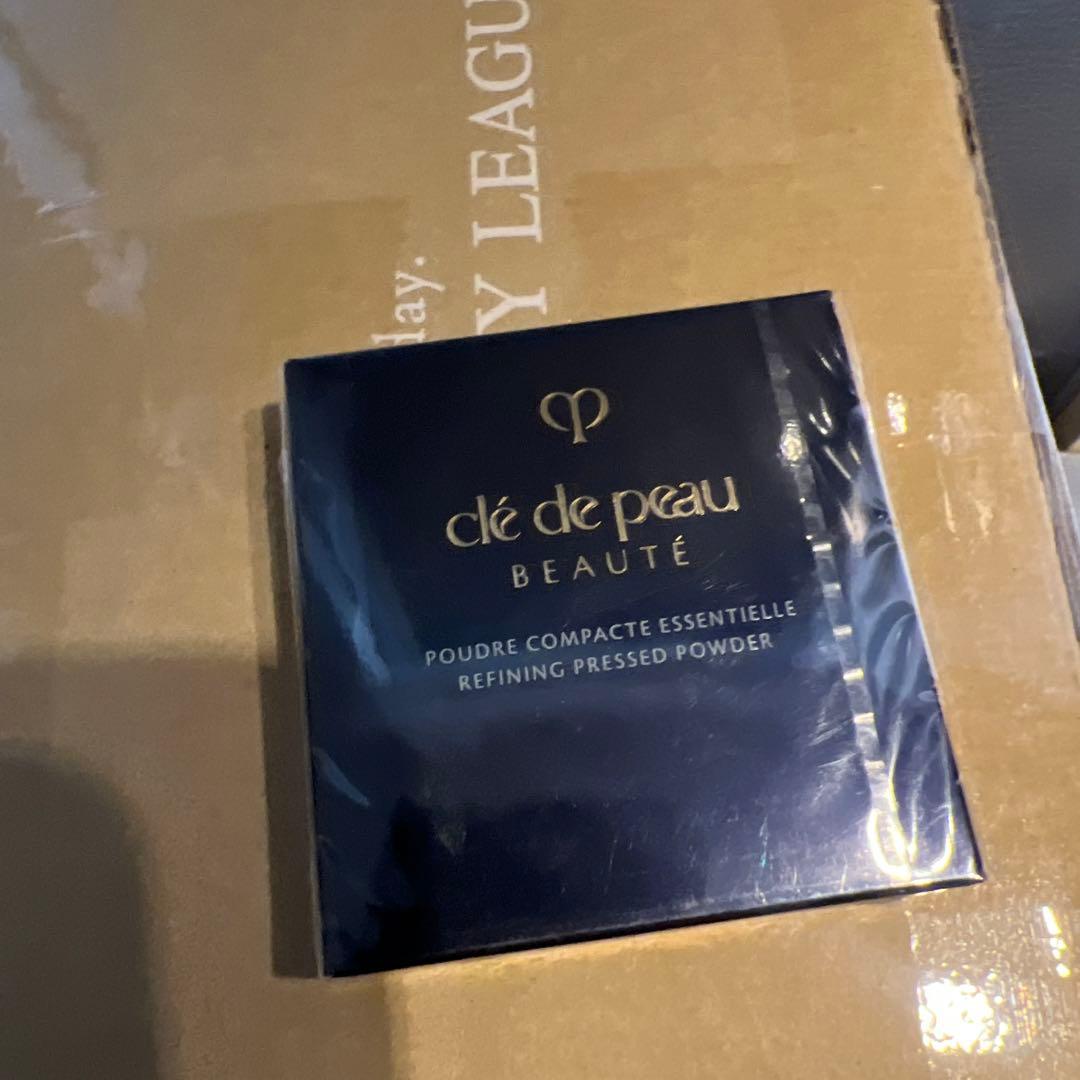 プードルコンパクトエサンシエルn パウダー エレガントスリム クレドポーボーテ プードルコンパクトエサンシエルn エレガントスリム（5g） / クレ・ド