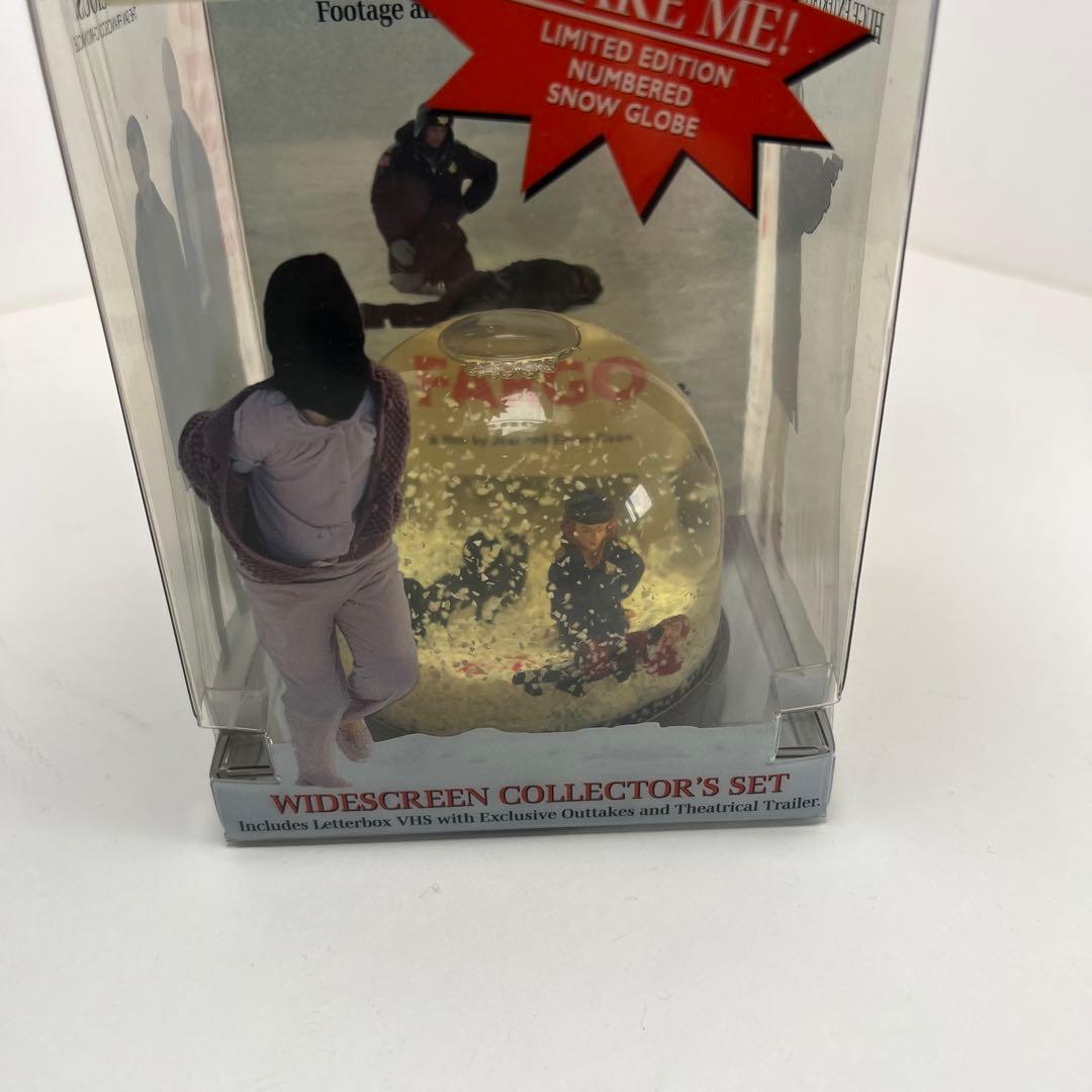 未開封》映画「FARGO」ビデオ付きスノードーム - メルカリ