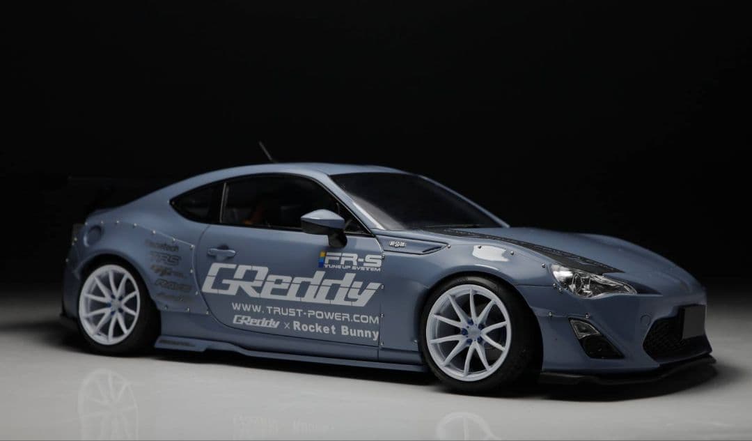 アオシマ 1/24 トヨタ ロケットバニー 86 全塗装 完成品 ザ・チューンドカー アオシマ プラモデル 1/24 No.1 ZN6 TOYOTA 86 '12