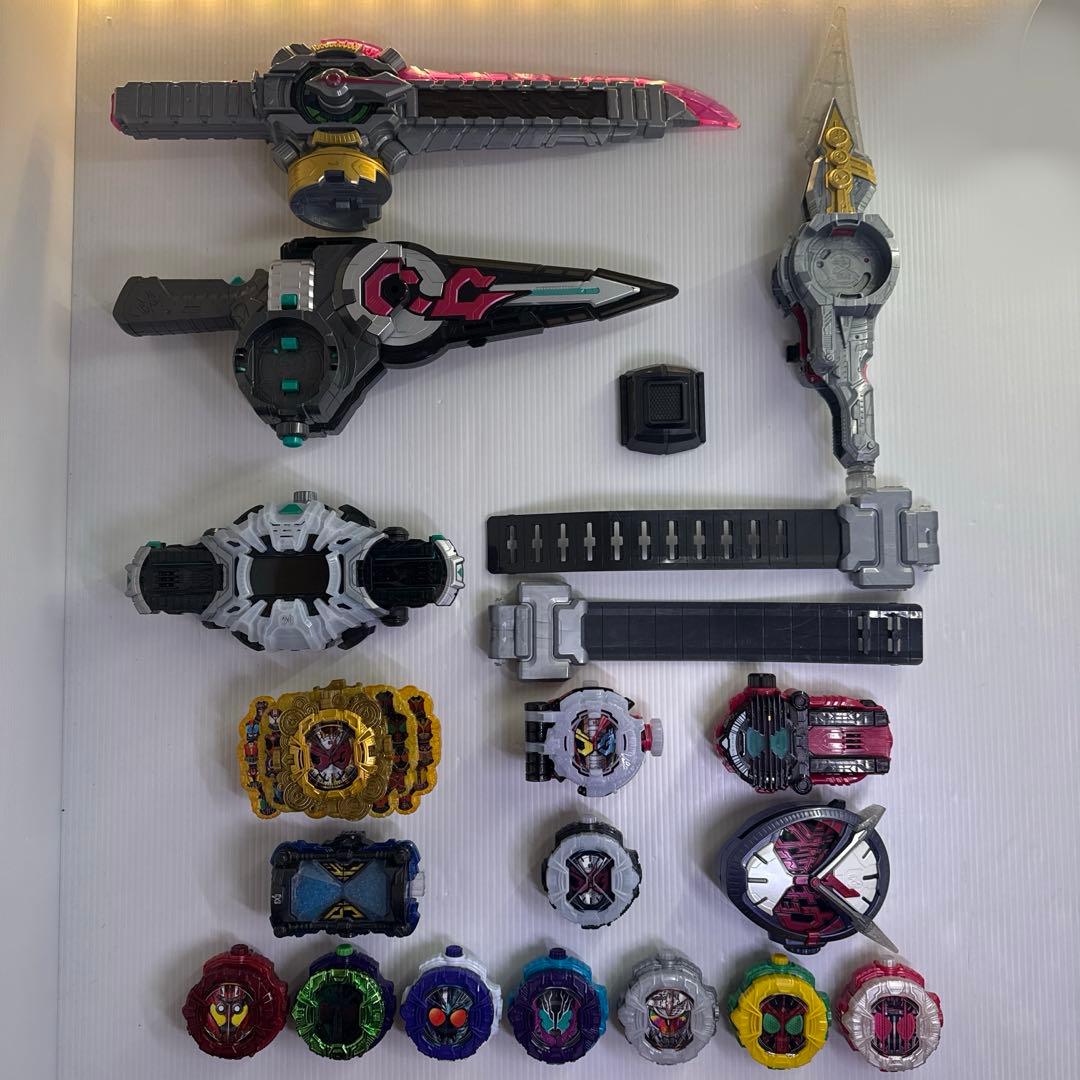 仮面ライダージオウ　DXジクウドライバー　& ライドウォッチ　セット♫