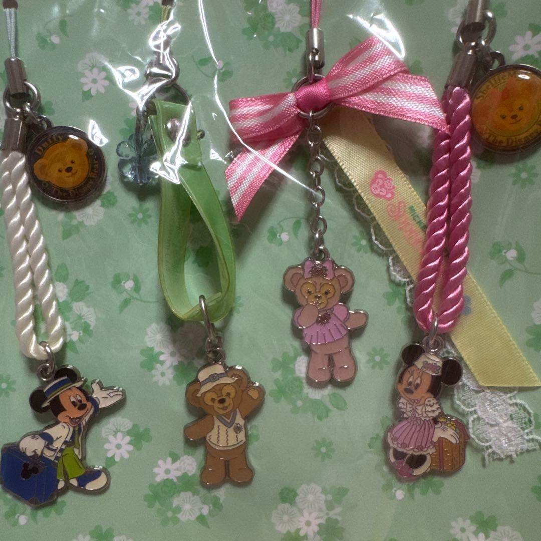 スプリングボヤッジ❤️ミッキー、ミニー、ダッフィ、シェリーメイ　ストラップセット