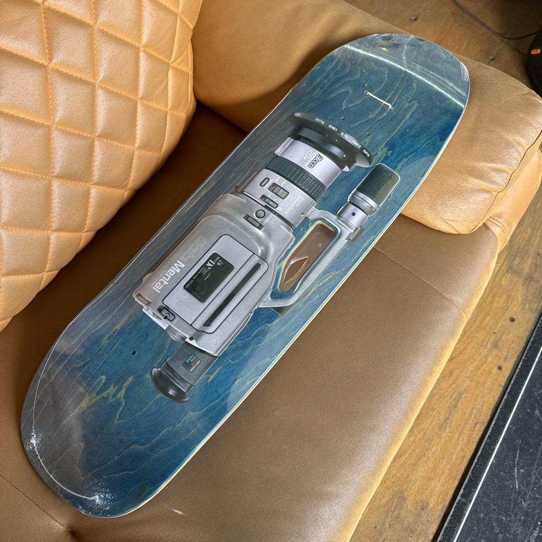 Shake Mental スケートボードデッキ カメラデザイン