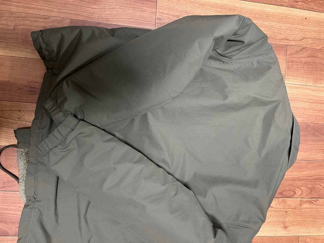 Patagonia パタゴニア ラインドイスマスジャケット オリーブ Lサイズ