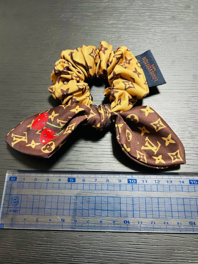 ルイヴィトン LV シュシュ ヘアアクセサリー ヘアゴム 新品未使用