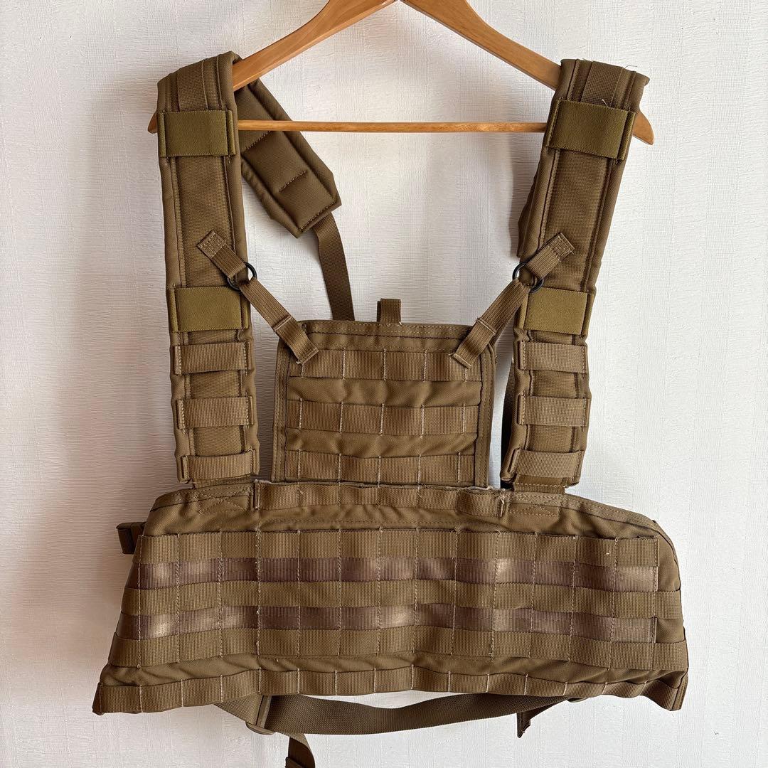 米軍放出品 USMC FSBE2 ローデシアンリーコンベスト コヨーテ RRV