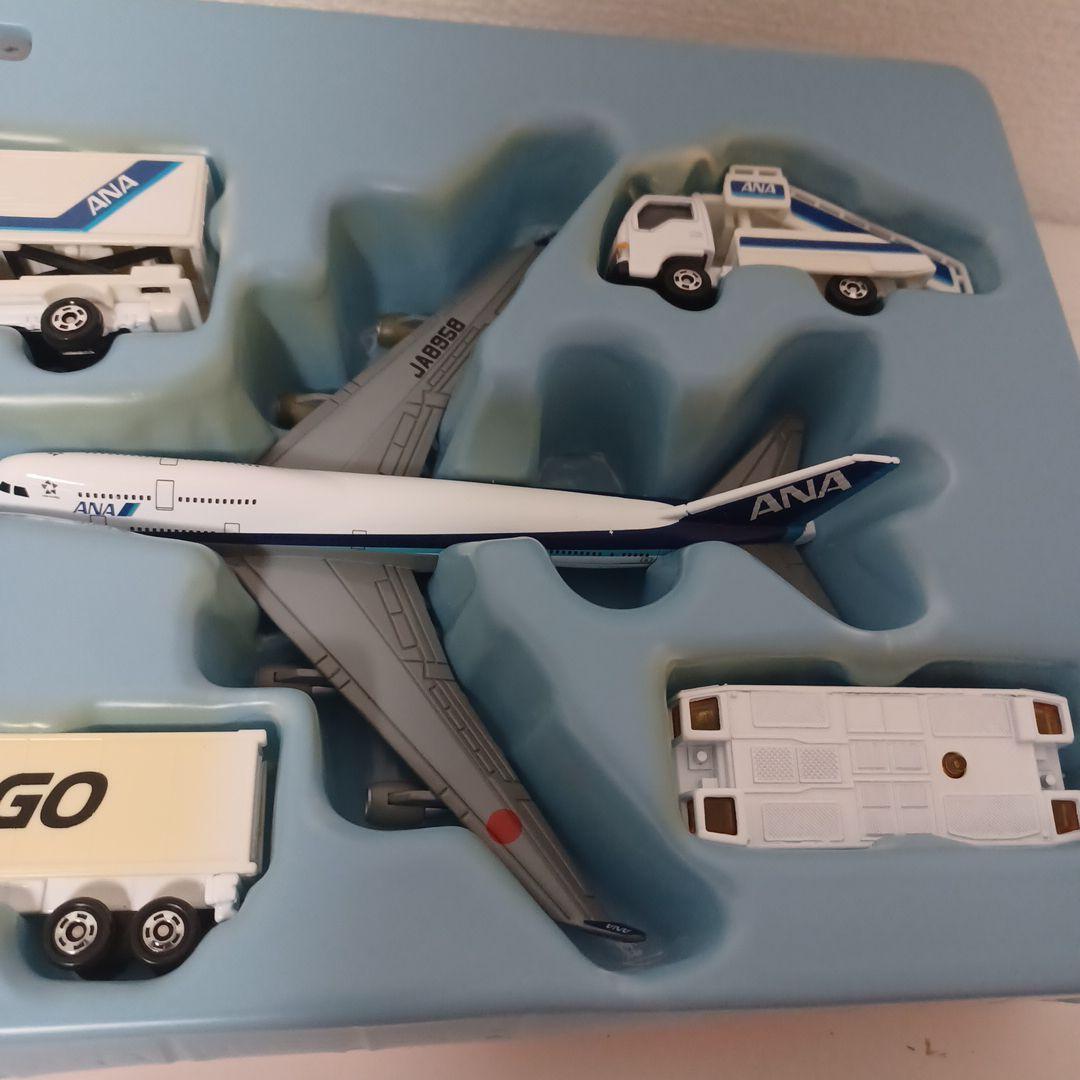 トミカ ジャンボエアポートセット 2 ANA JAL 2セット - メルカリ