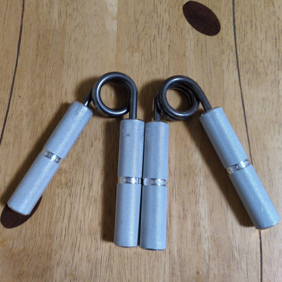 CoC No0.5とNo1キャプテンズ・オブ・クラッシュ ハンドグリッパー