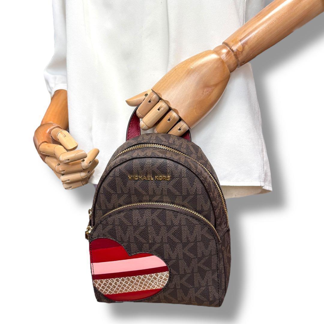 《入手困難》マイケルコース リュック バックパック 2way レザー ハート