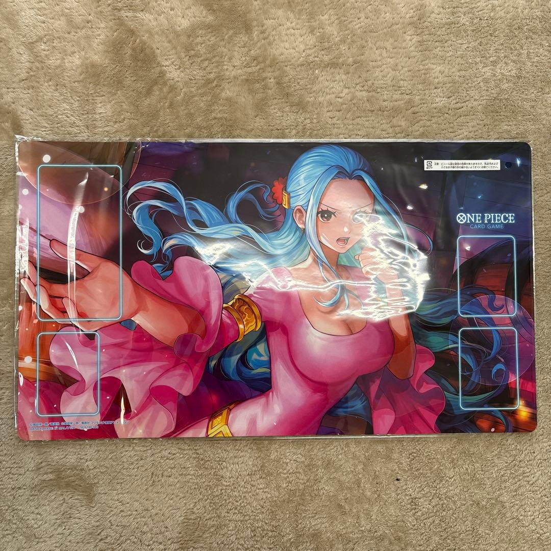ワンピースカード ビビ プレイマット - メルカリ