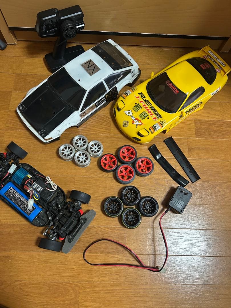 タミヤ　TT02 シャシ　　　おまけ付き