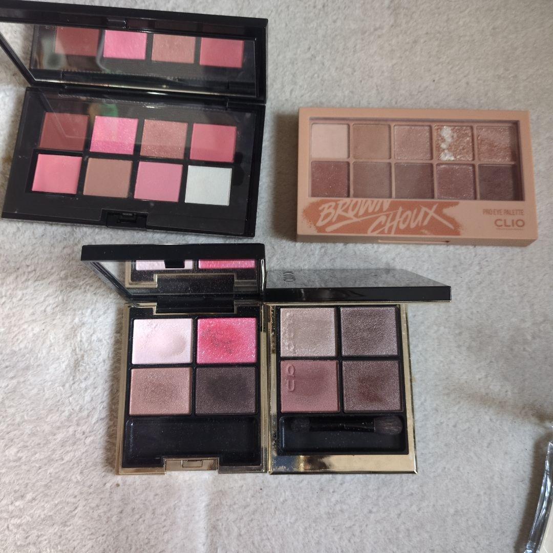 CLIO Brown SUQQU ADDICTION アイシャドウパレット