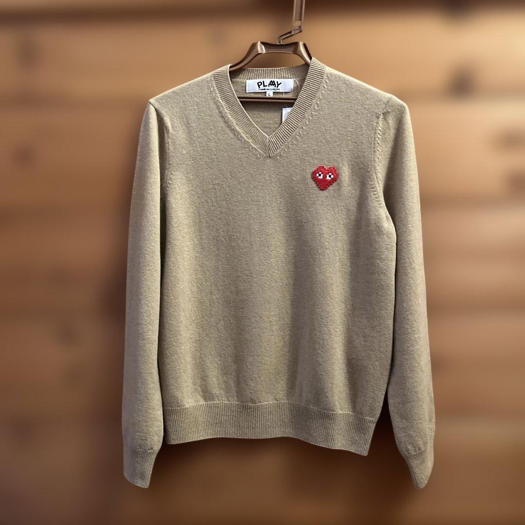 PLAYコムデギャルソン インベーダーコラボ 赤ハートワッペン ニット L