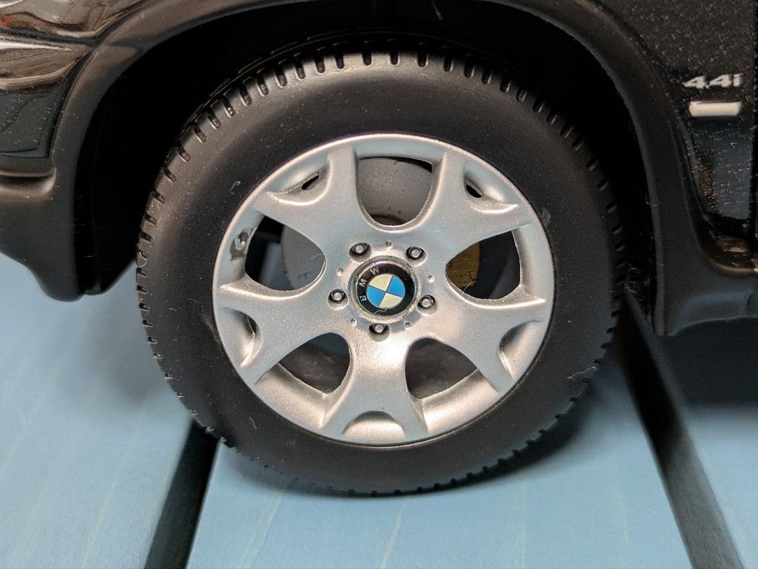 京商  X5 4.4i ミニカー　1:18