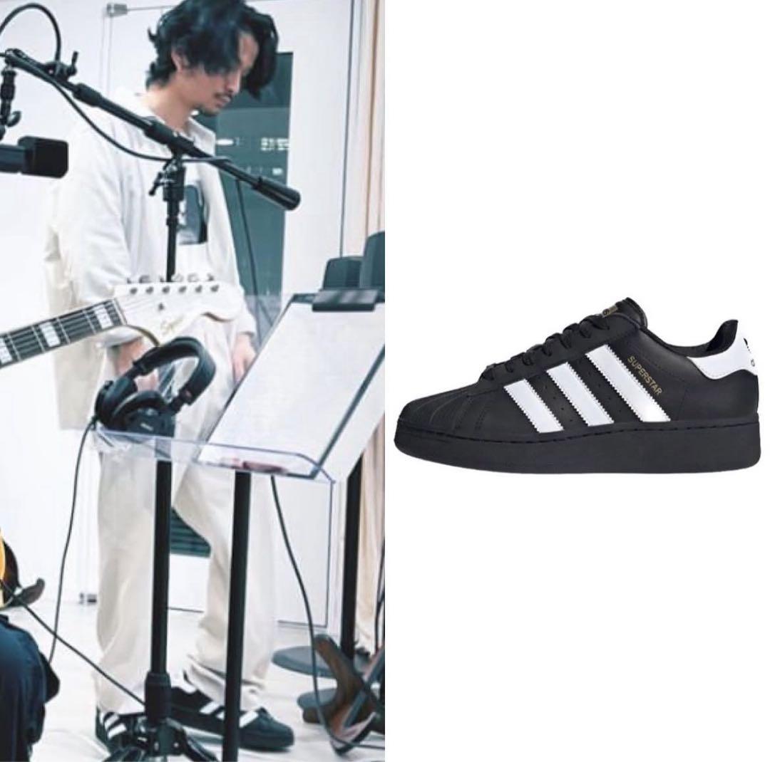 常田大希着用 adidas SUPERSTAR XLG スーパースター ブラック - メルカリ