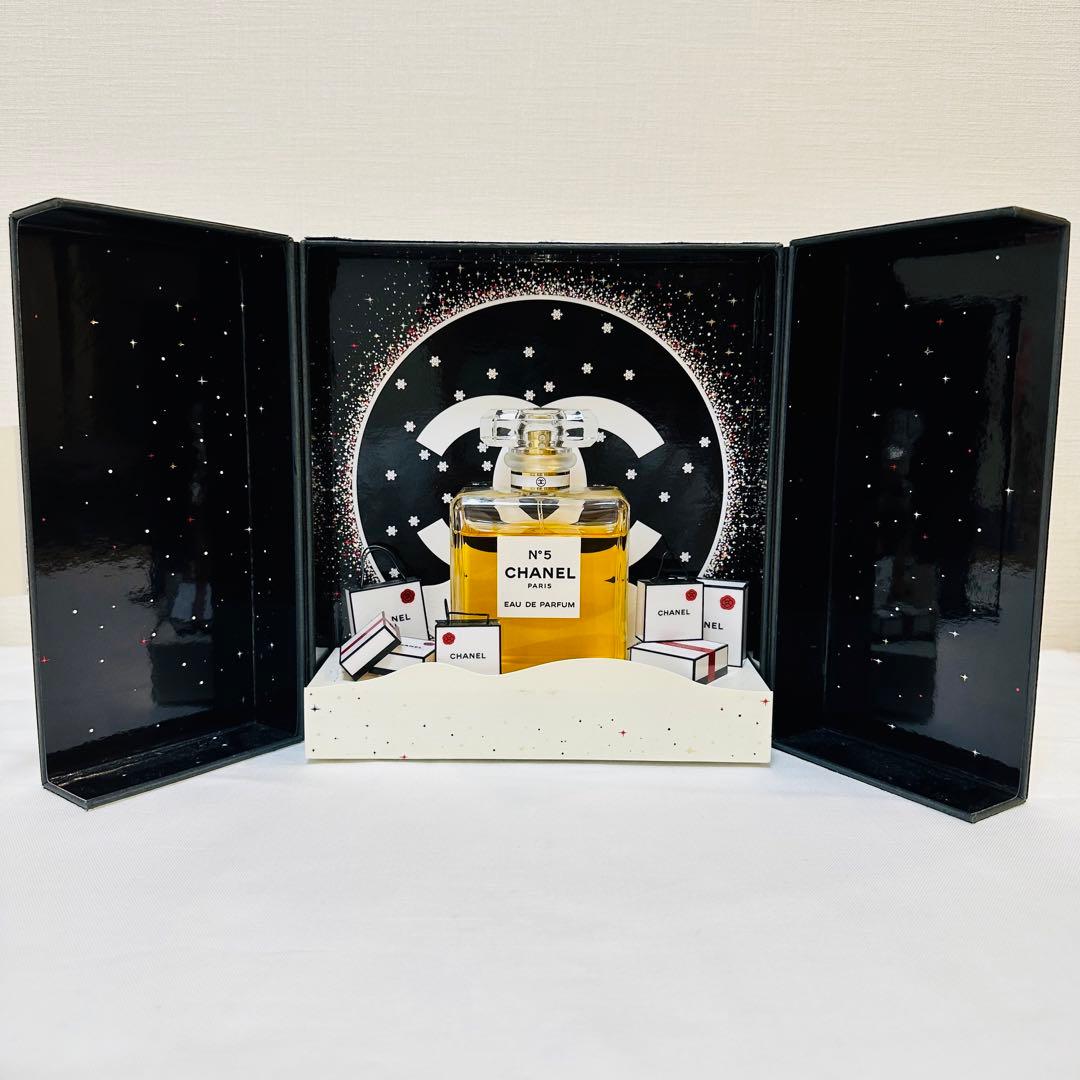 シャネル　N°5 オードパルファム 香水　100ml シアターコフレ