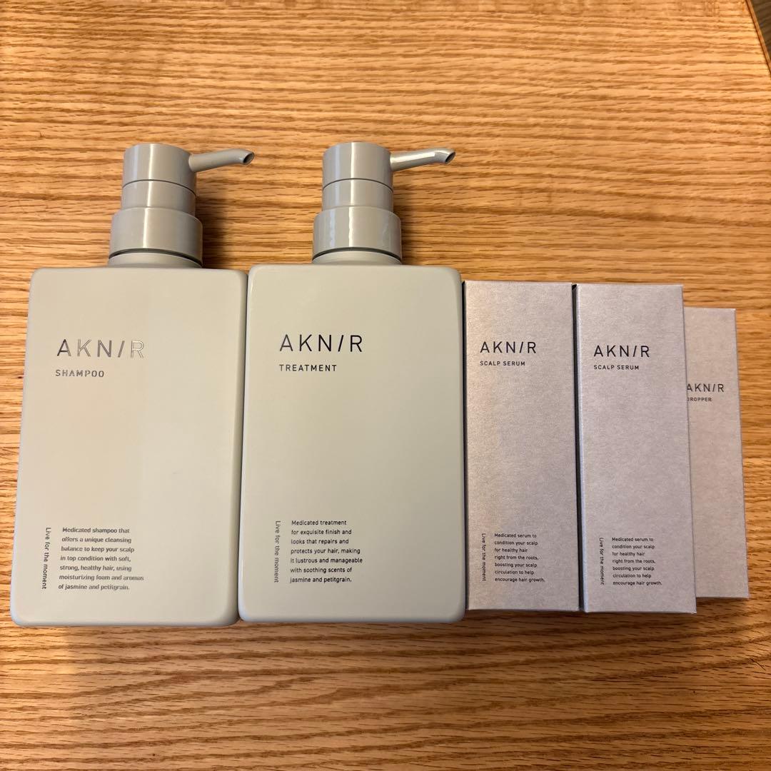 アクニー シャンプー1・トリートメント1・セラム2本 計4点セット 新品