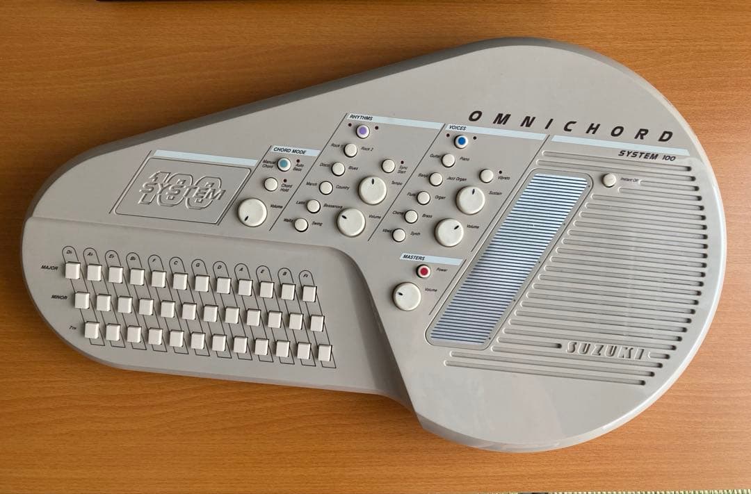 「修理必要」スズキ Omnichord System 100 ケース付き