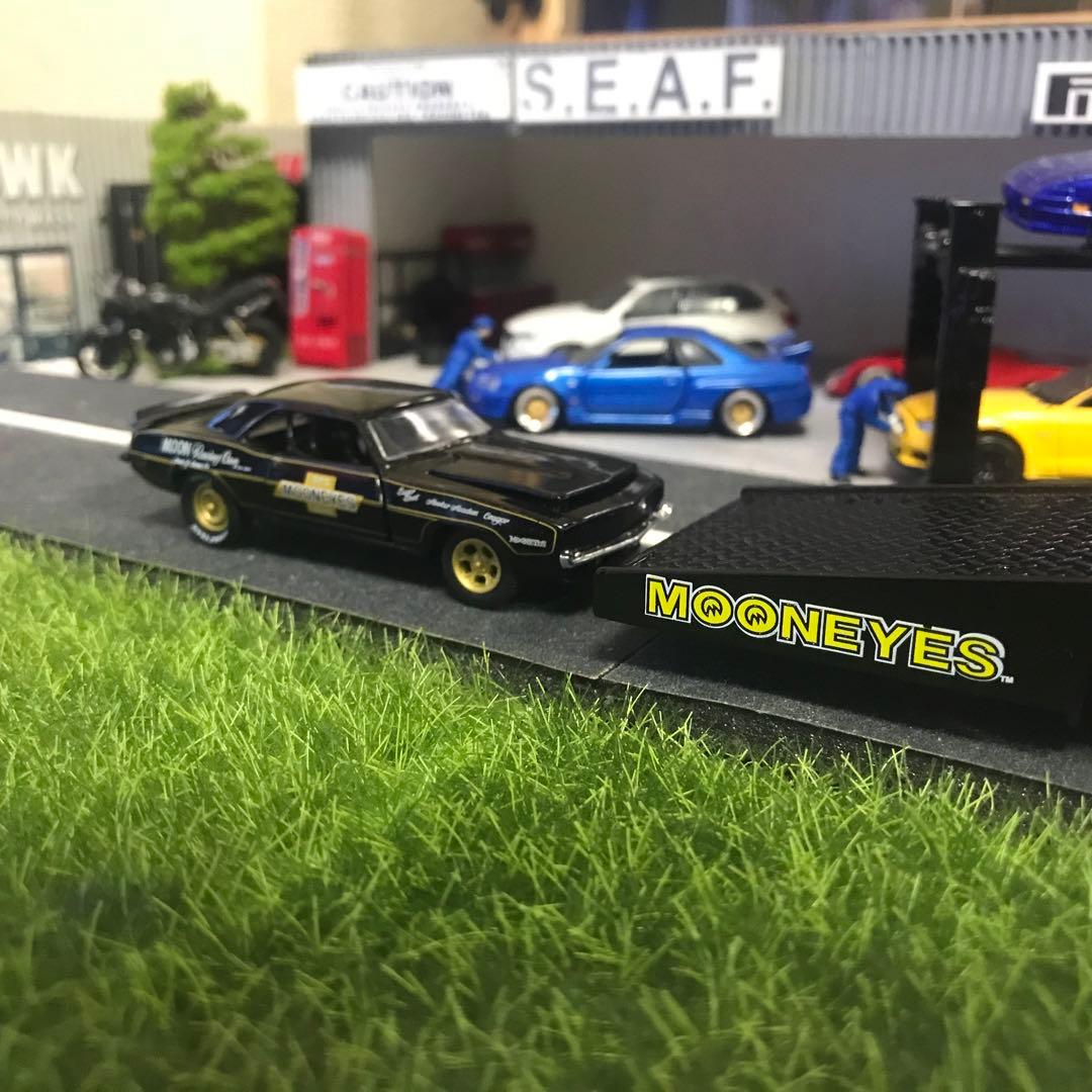 M2 シボレー C60 ムーンアイズトレーラーブラックとカマロRSブラック