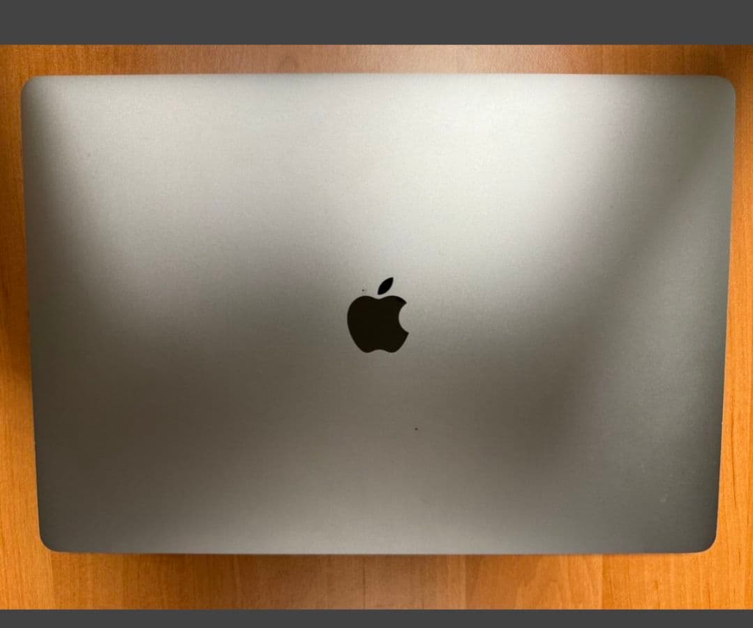 MacBook本体 Apple MacBookPro i9 SSD1TB 64GB Amazon.com: Apple MacBook Pro 15.4-inch Laptop - Intel Core i9