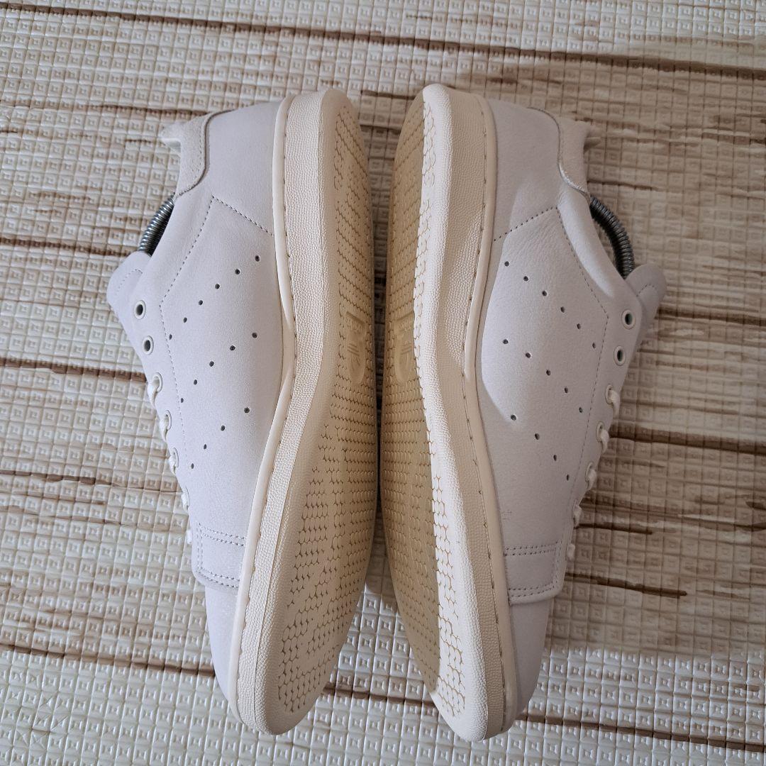 新品未使用 スタンスミス上位モデル LUX 本革 クリーム色 27.5cm