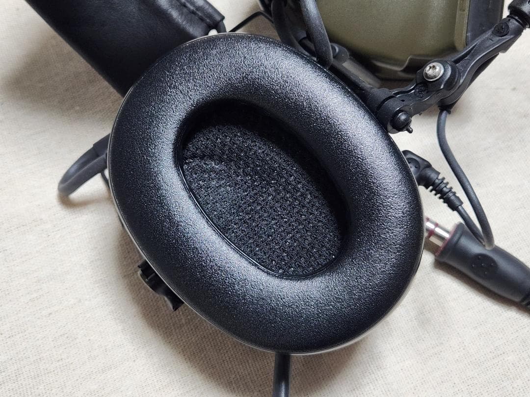 新品】3m Peltor COMTAC xpi 実物 ヘッドセット - メルカリ