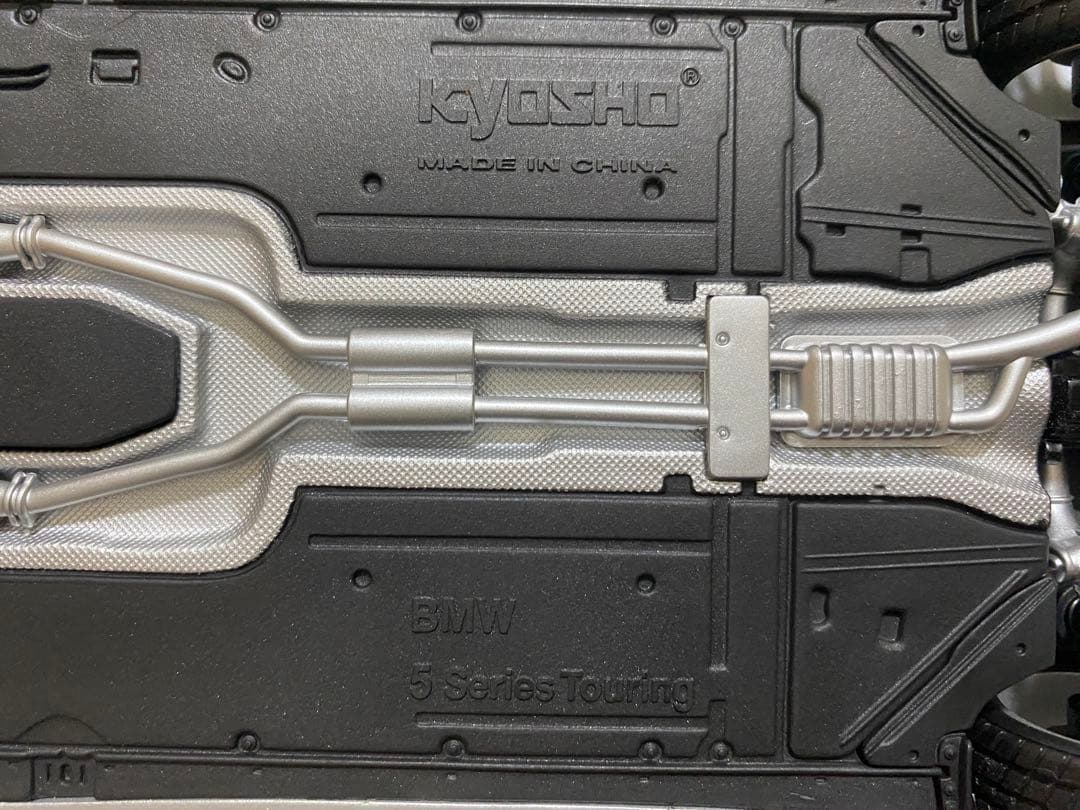 KYOSHO BMW 5 Series Touring 1/18 京商、BMW 5シリーズ ツーリング