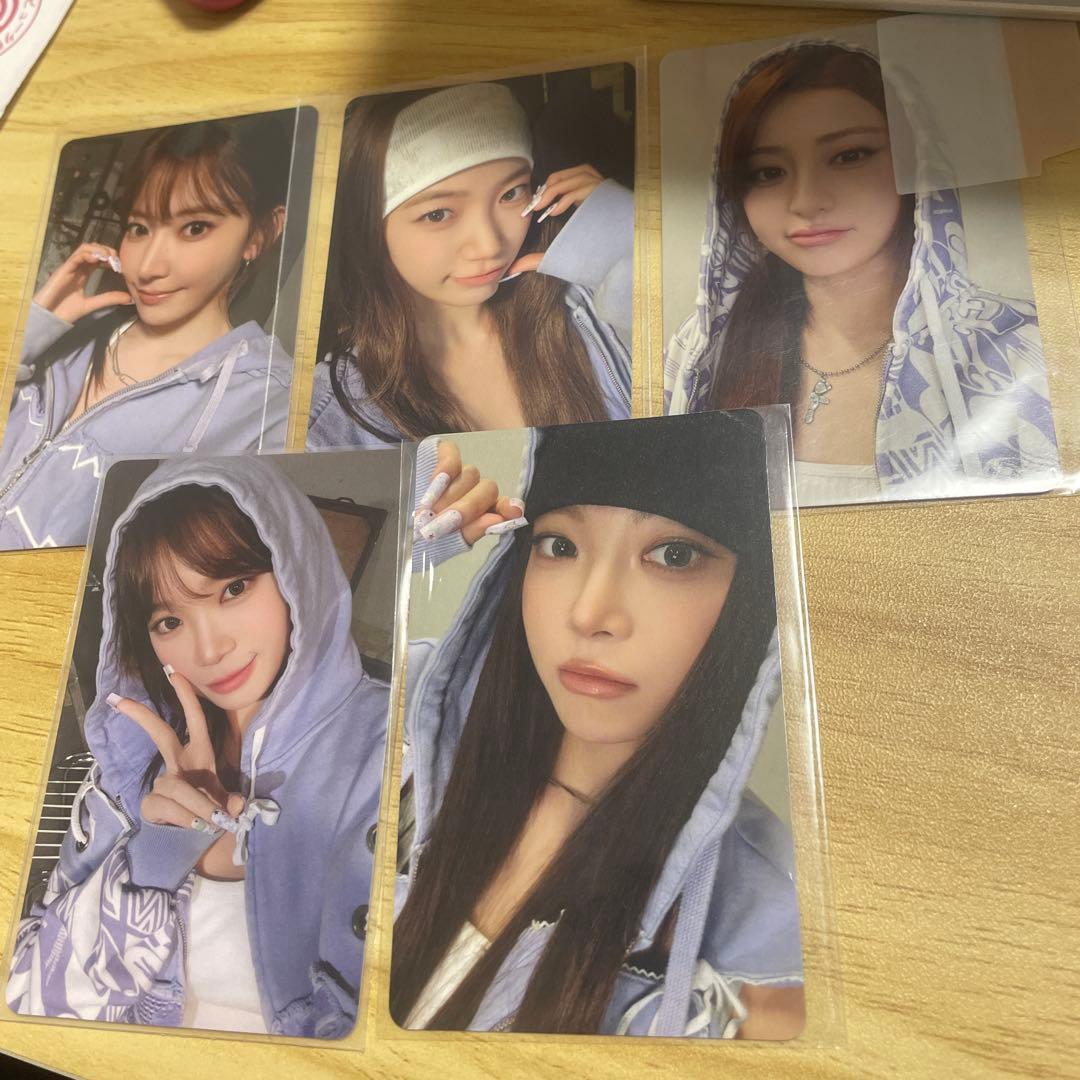 LESSERAFIM Different タワレコ ラキドロ トレカ コンプ