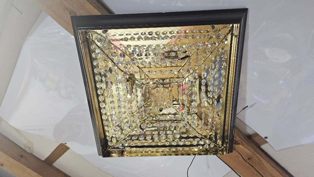 サ*吉様 シャンデリア オーロラビーズ デコトラ アートトラック