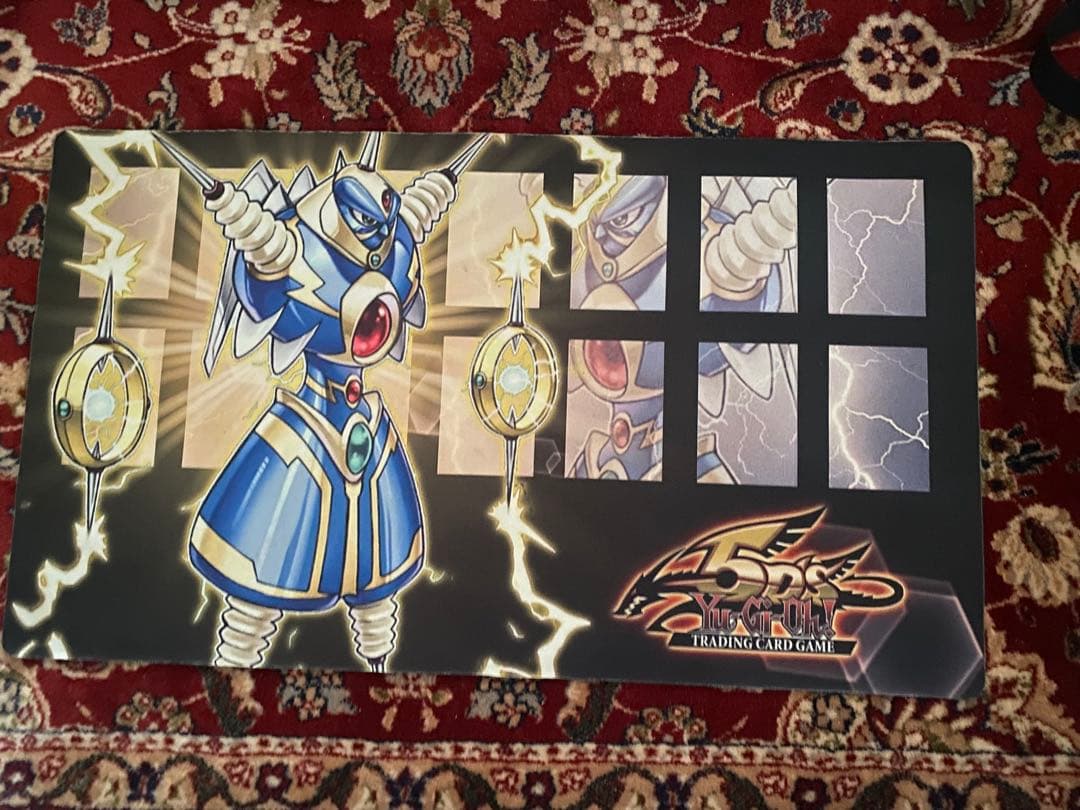 遊戯王　ライオウ プレイマット デュエルフィールド