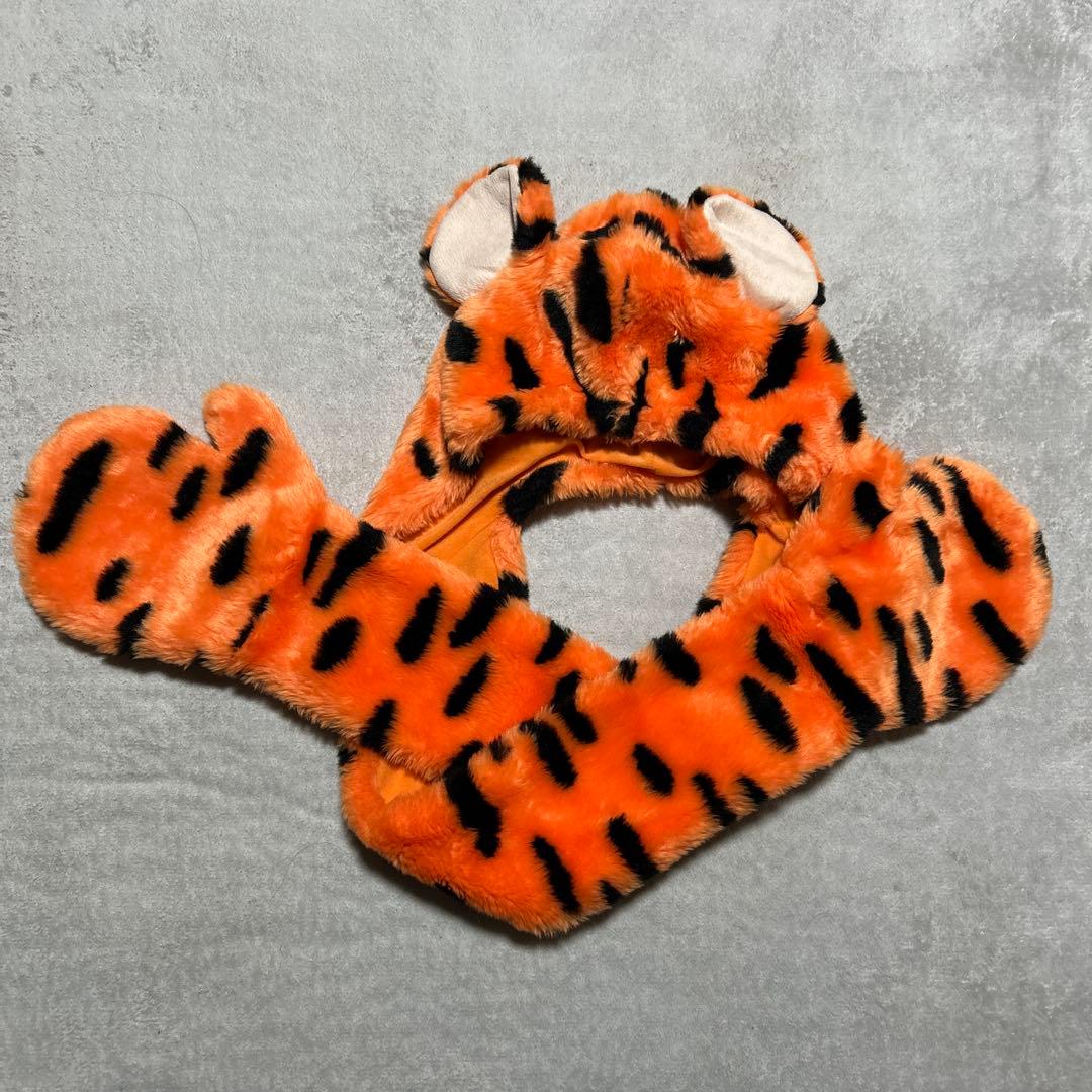 ディズニー　ティガー　マフラー帽子　ファンキャップ　防寒　コスプレ　Disney