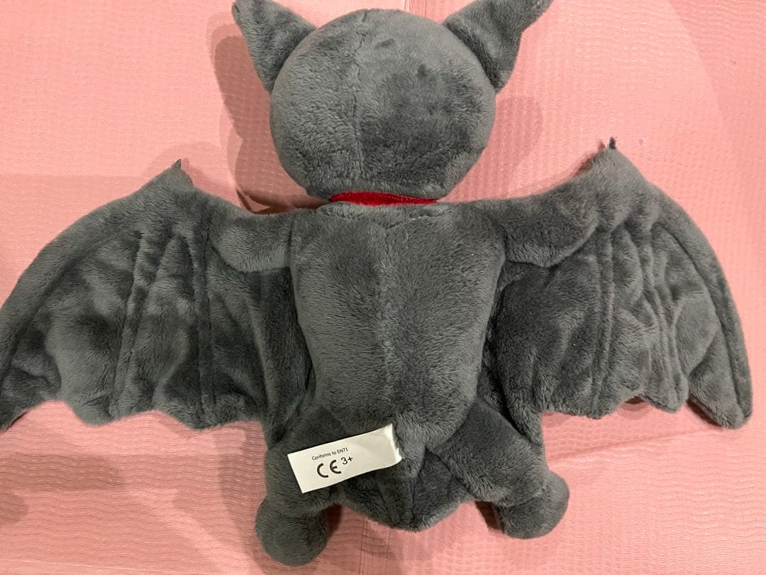 超レア!!Ozzy Osbourne 限定コウモリ噛みちぎり事件記念 - メルカリ