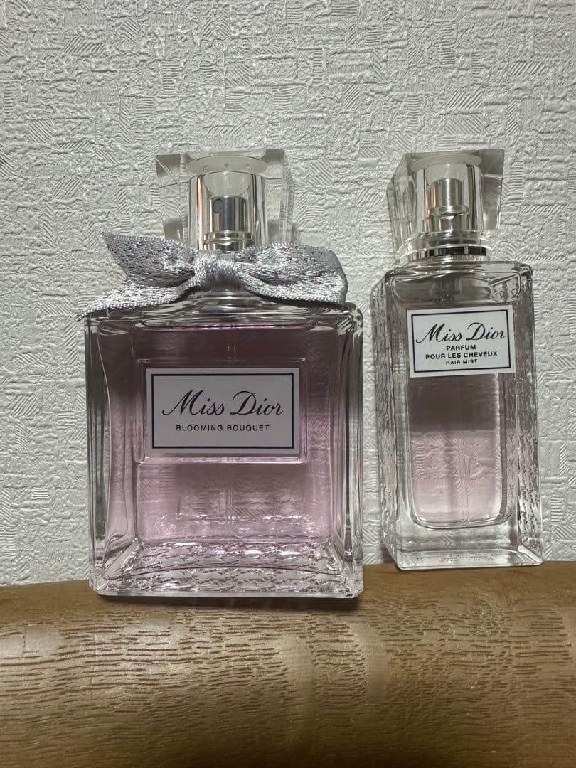 Miss Dior Blooming Bouquet 女性用香水　ヘアミスト