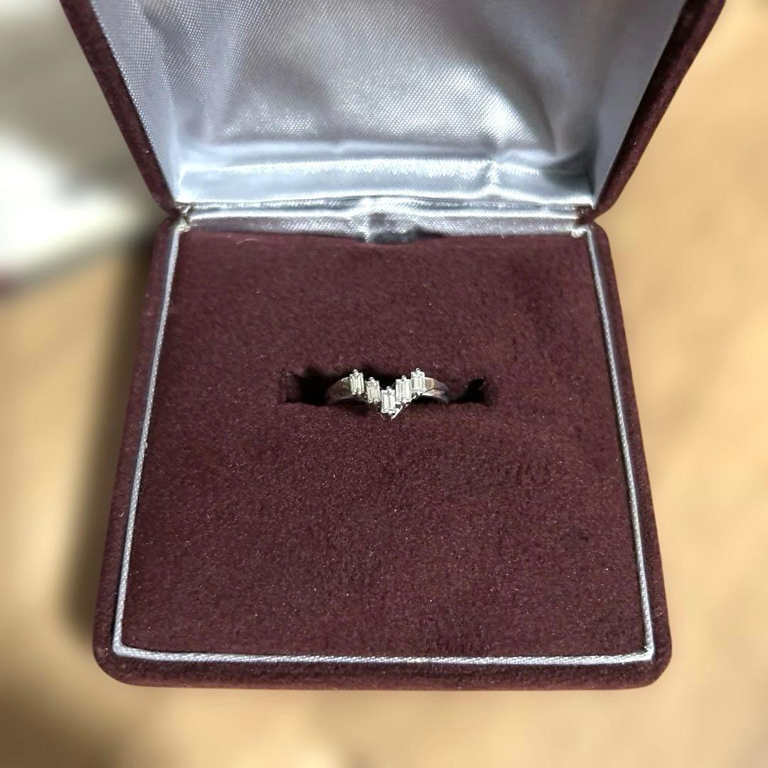 カメリア　ジュエリーマキpt850 ダイヤモンド0.35ct Vデザインリング