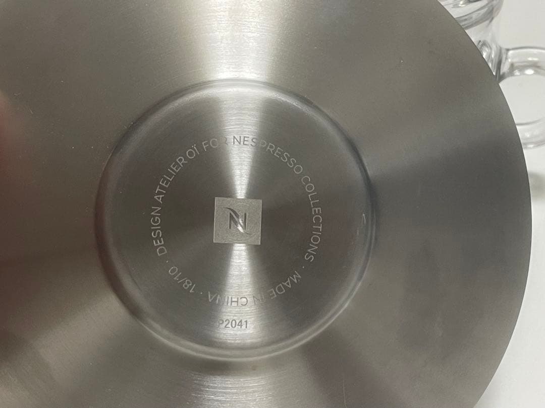 中古ネスプレッソコーヒーメーカーF521 + ネスプレッソコップセット(2