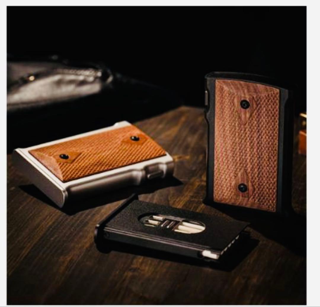 M1911-h ガバメント　カードケース 銭形警部も愛用！？最も有名な拳銃「M1911（ガバメント）」を忠実に