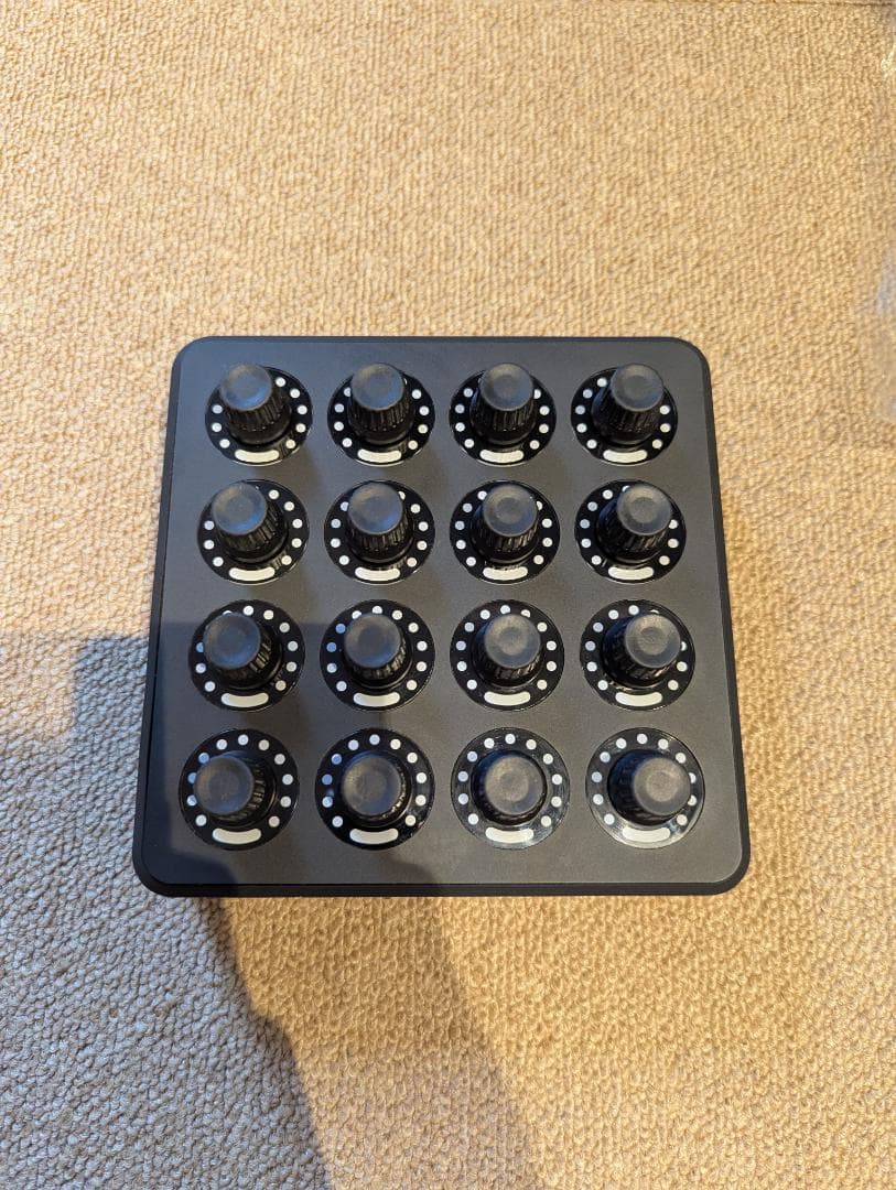 DTM・DAW DJ Tech Tools MIDI Fighter Twister