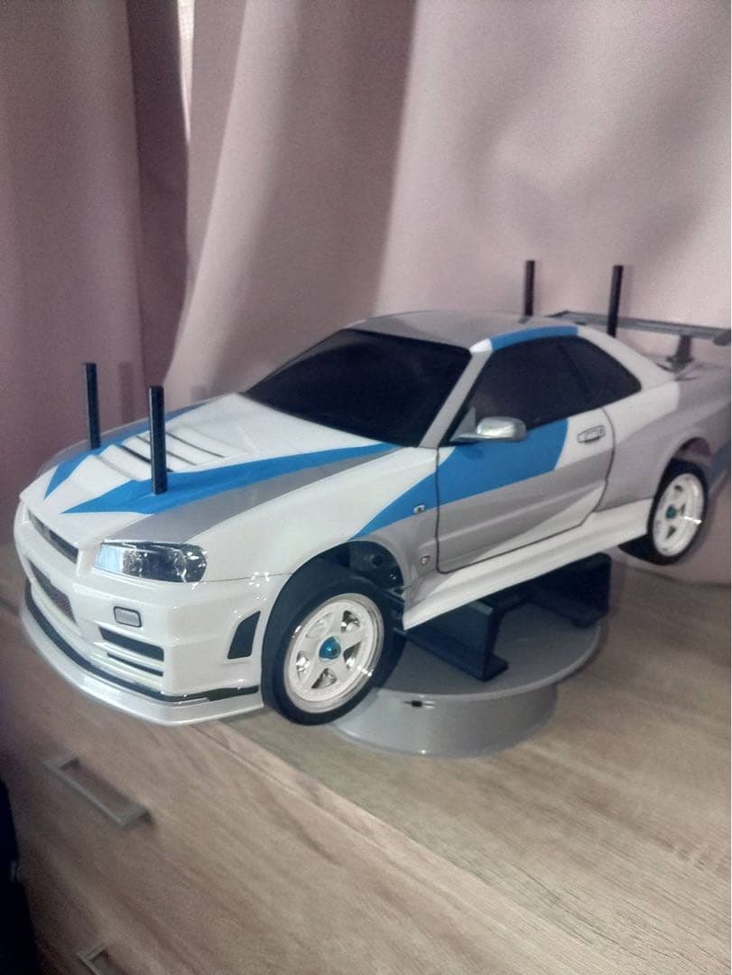 日産 スカイラインGT-R Z-tune 1/10 日産 スカイライン GT-R R34 Z-TUNE Zチューンシルバー (ミニカー