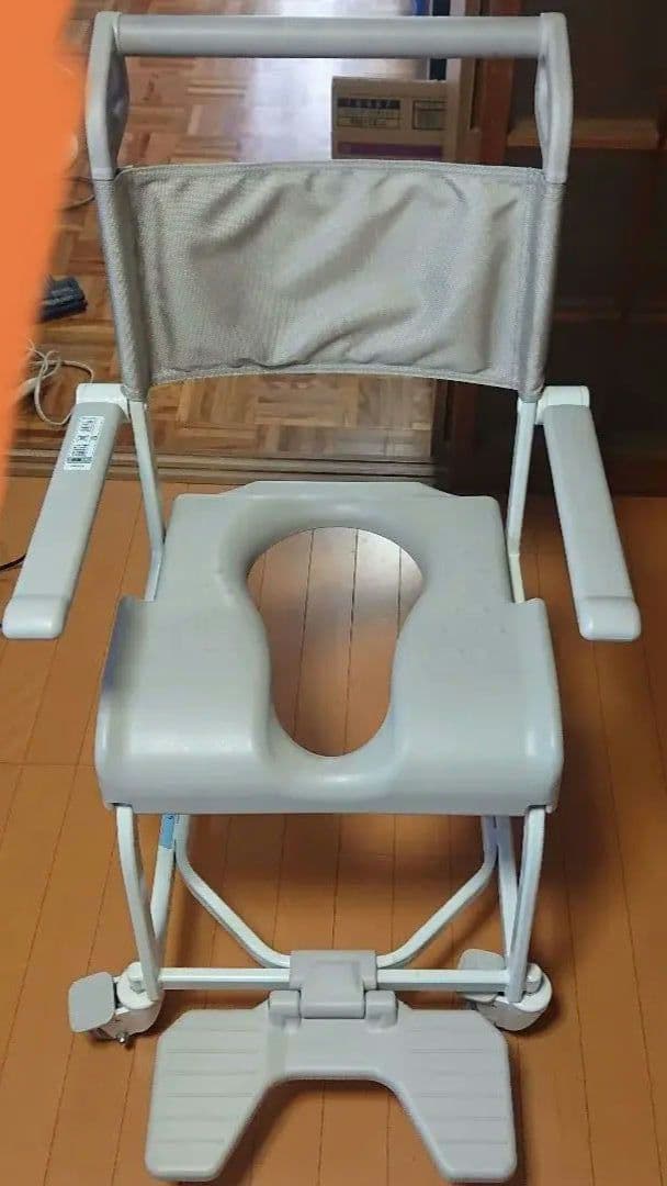 TOTO 水まわり用車いす(キャスター) EWC600AHS - メルカリ