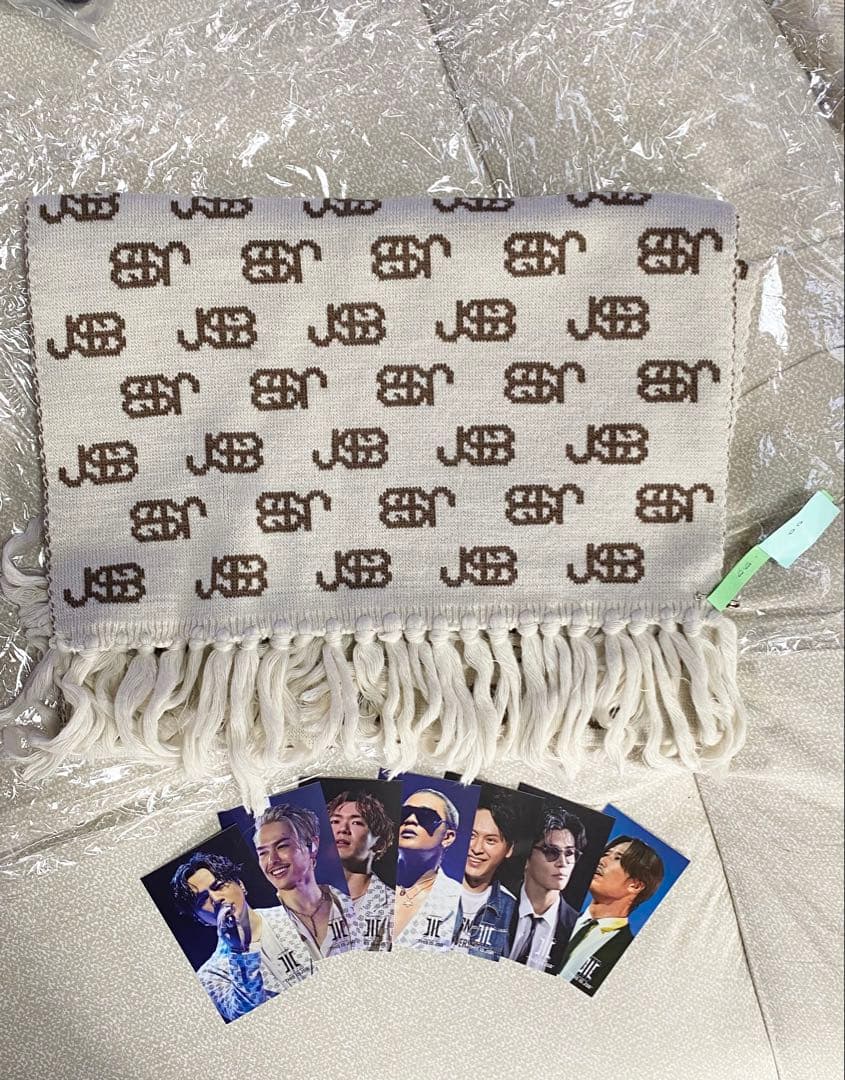 三代目 JSB モノグラムマフラー　　　　　　　　　　8700円に変更