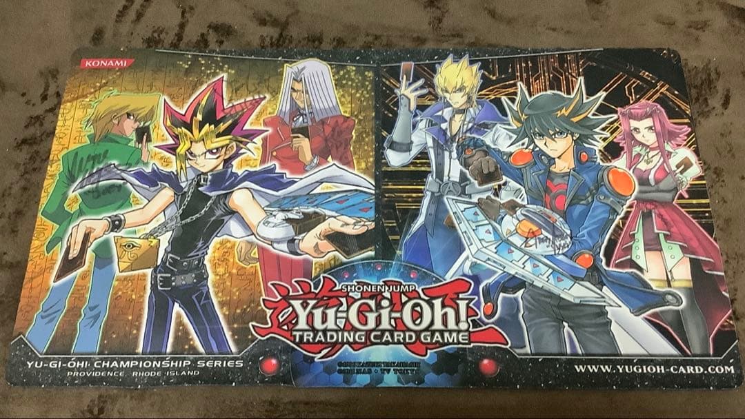 【中古】遊戯王 公式 プレイマット 海外声優サイン入り チャリティー限定配布