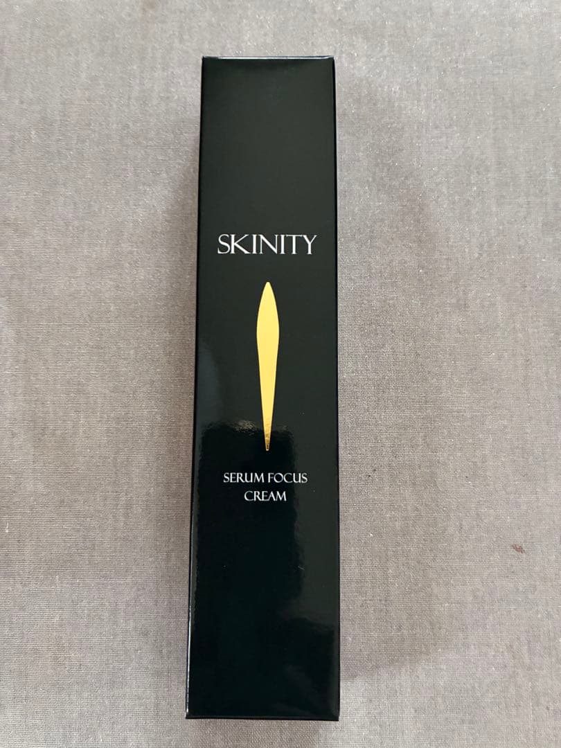 新品未使用　スキニティ　セラムフォーカスクリーム