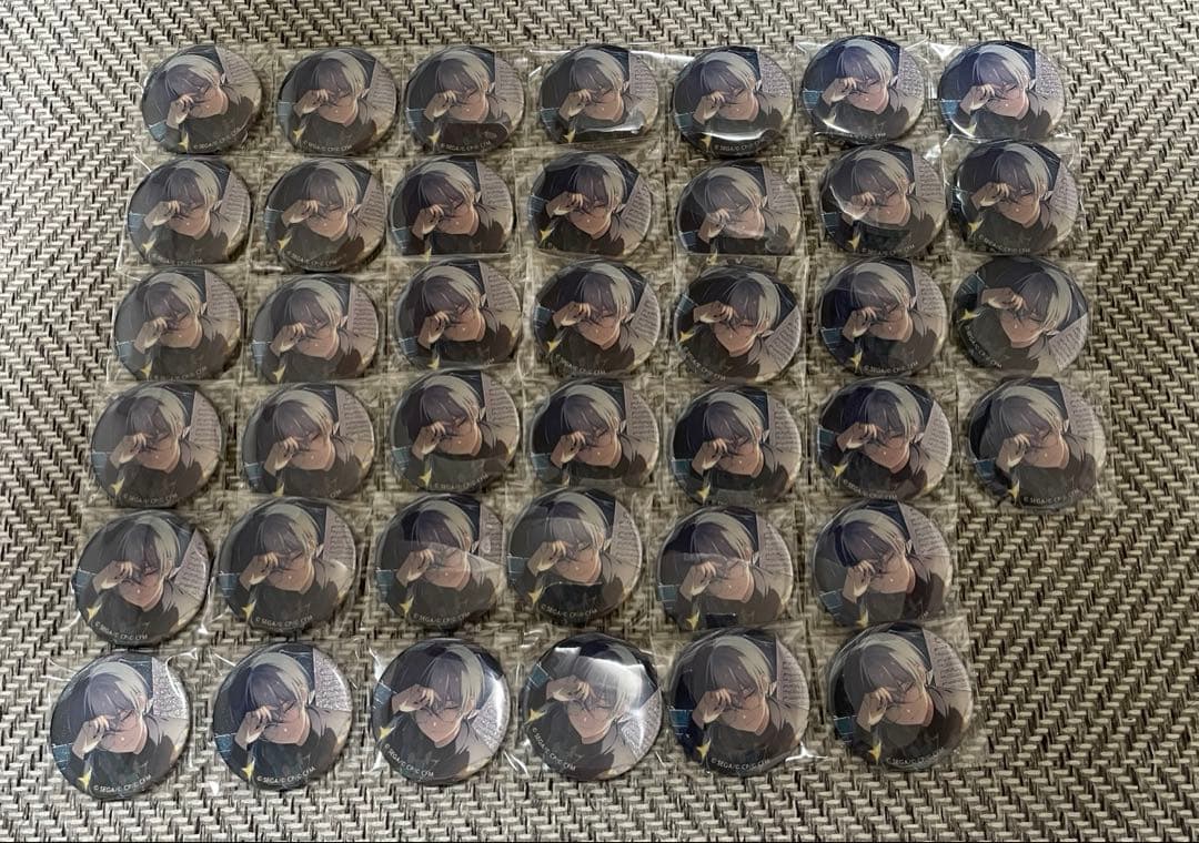 プロセカ 青柳冬弥 42A 缶バッジセット プロセカ 青柳冬弥 グリ缶 42A - メルカリ