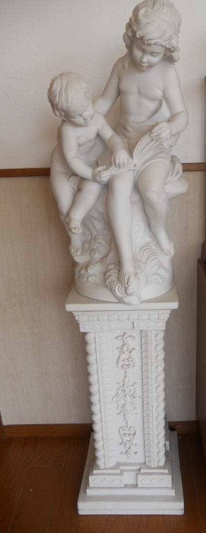 置物 大理石風 彫刻 アンティーク ヴィンテージ 美術品 です。