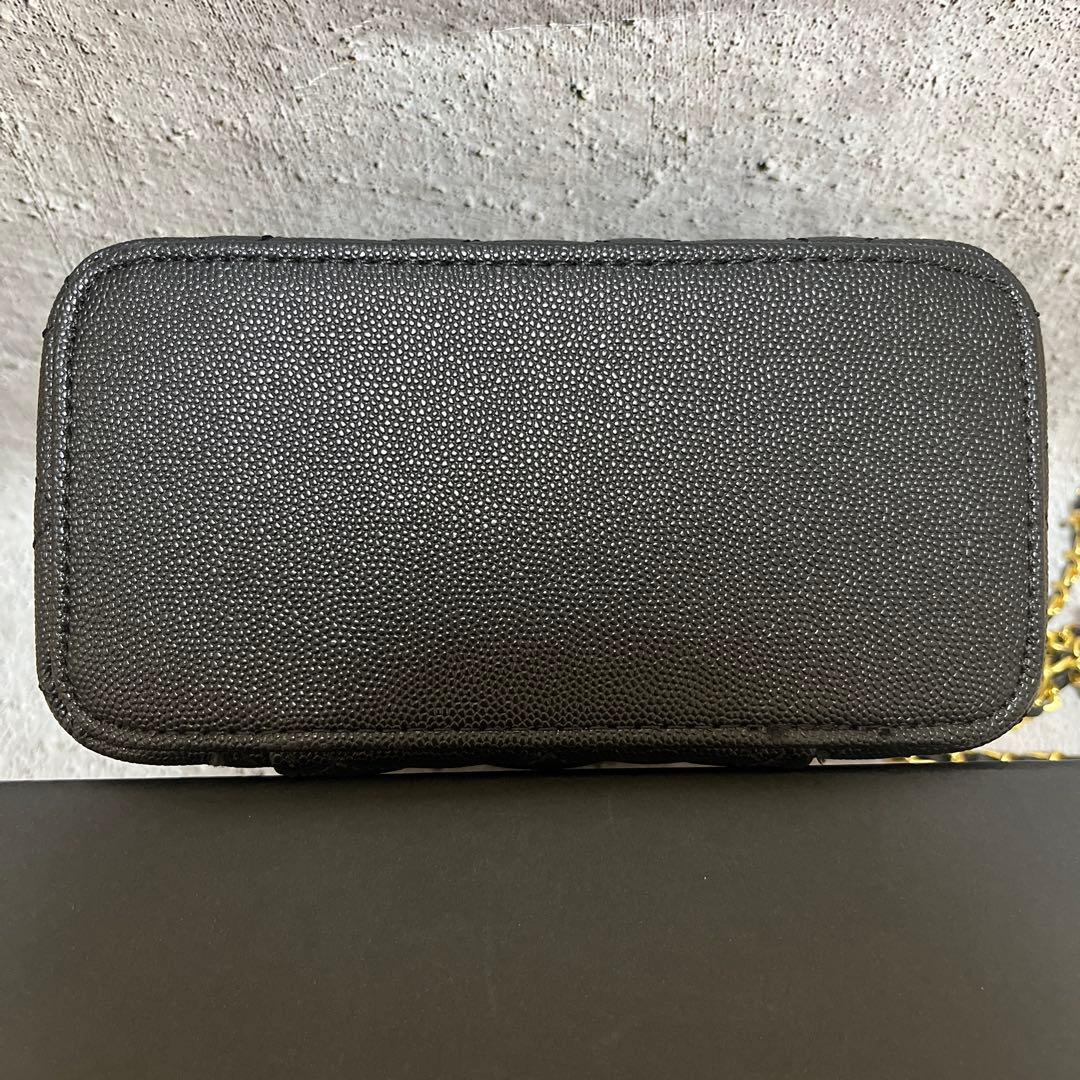 シャネルボールチェーンショルダーバニティバッグ ノベルティ - メルカリ