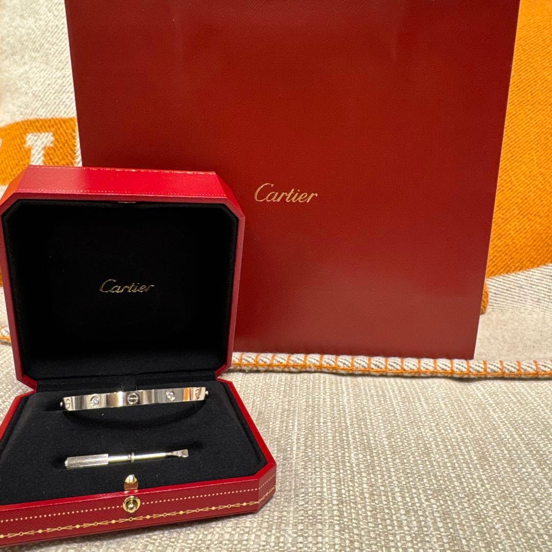 Cartier LOVE ブレスレット クラシックモデル ダイヤモンド4石#19